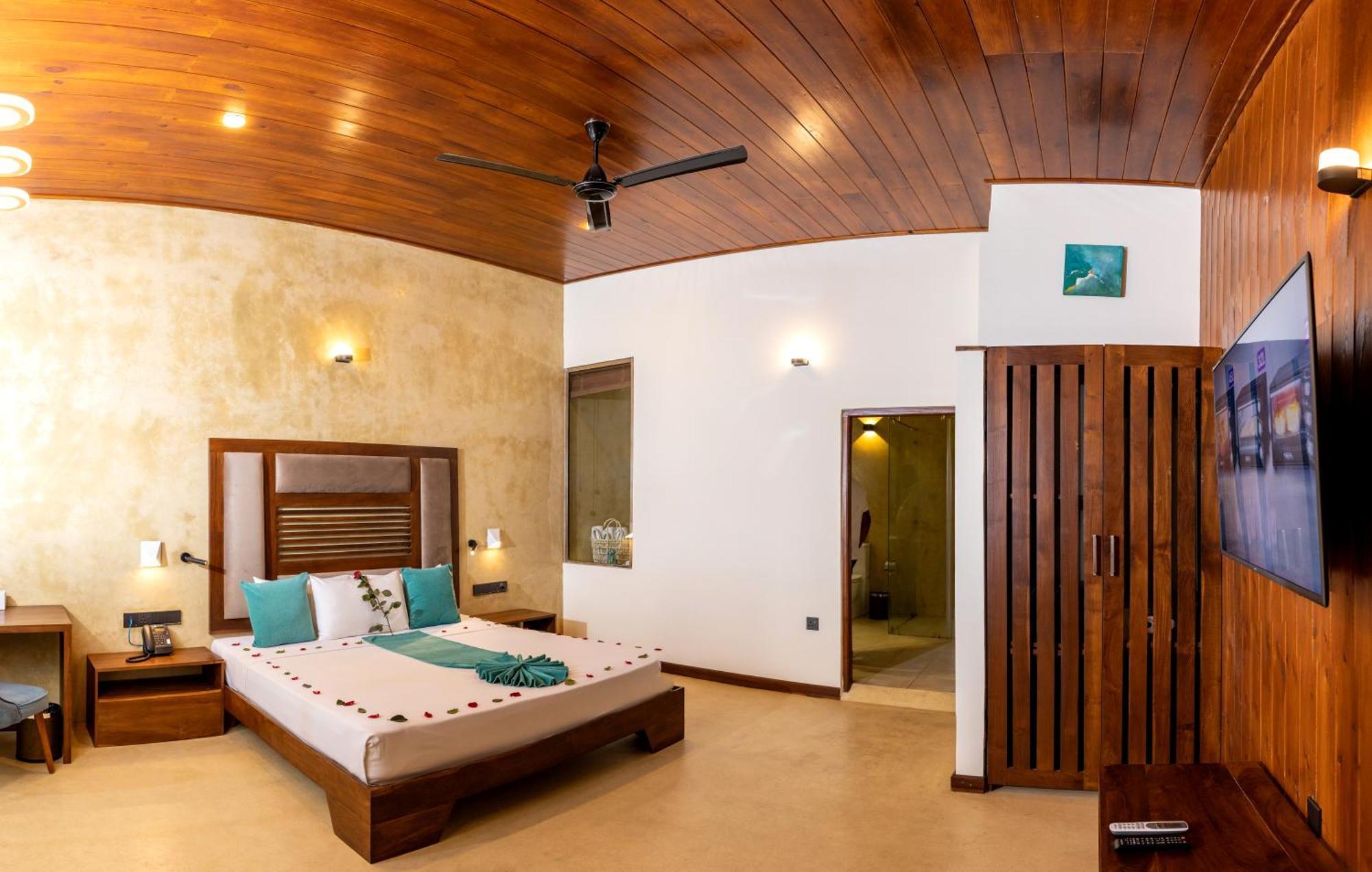 Seahorse Hotel & Spa Negombo Zewnętrze zdjęcie