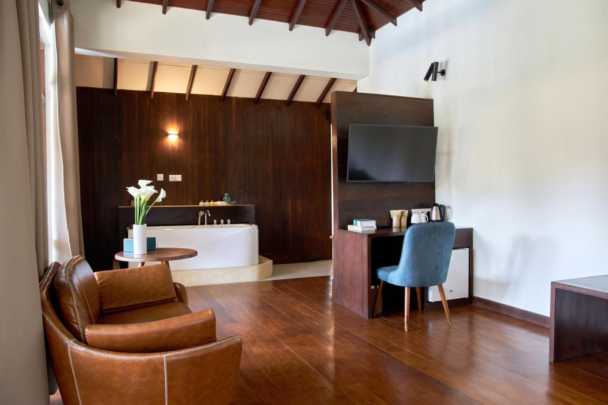 Seahorse Hotel & Spa Negombo Zewnętrze zdjęcie