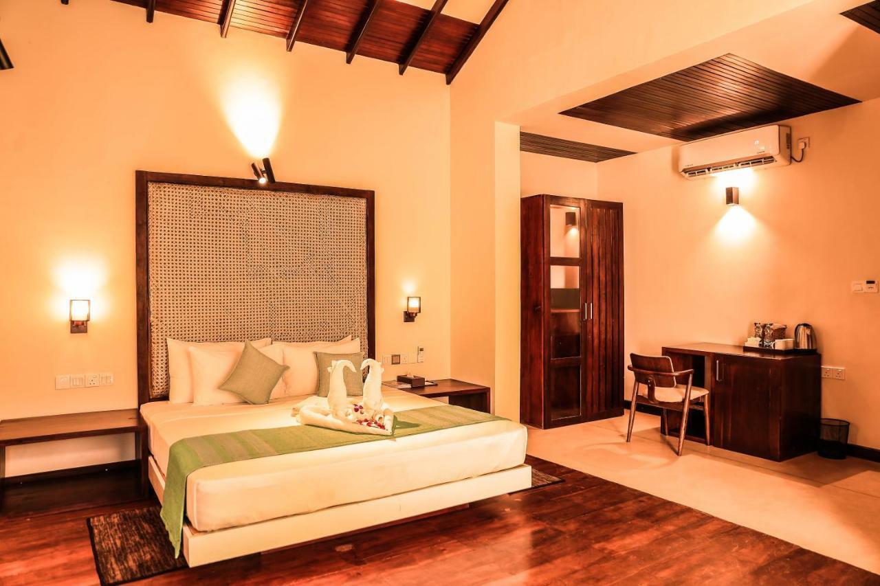 Seahorse Hotel & Spa Negombo Zewnętrze zdjęcie