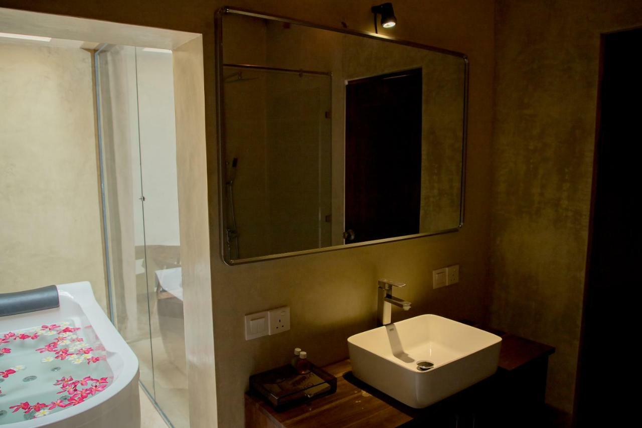 Seahorse Hotel & Spa Negombo Zewnętrze zdjęcie